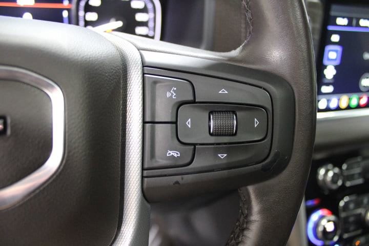 2021 GMC Yukon Denali - Photo 39