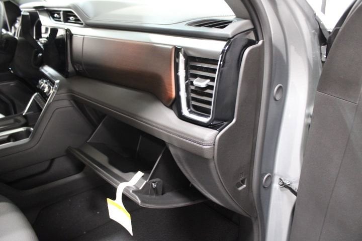 2026 GMC Sierra 2500HD Denali - Photo 30