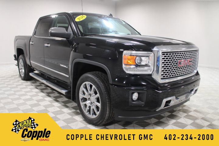 2014 GMC Sierra 4WD Crew Cab Short Box's photo