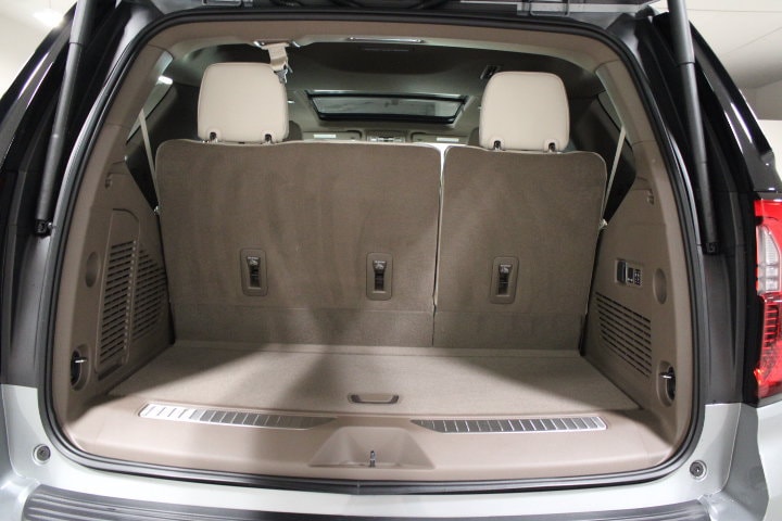 2027 GMC Yukon Denali - Photo 15