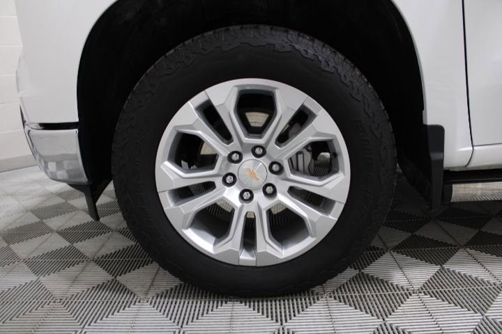 2025 Chevrolet Silverado 1500 LTZ - Photo 54