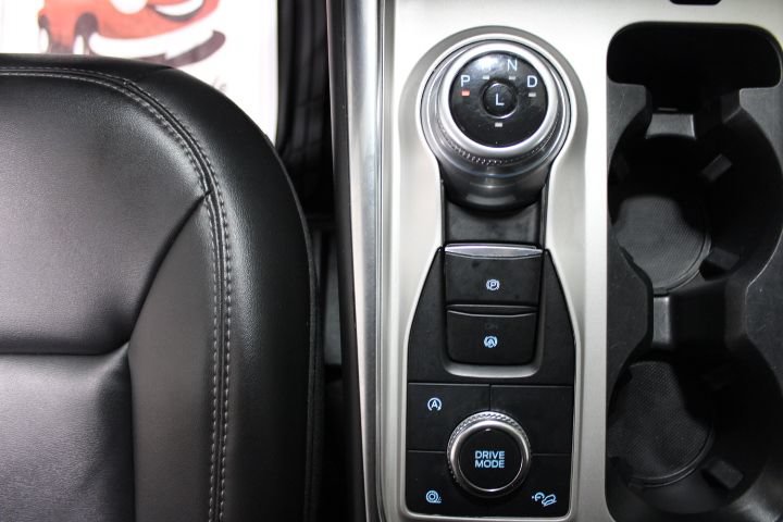 2023 Ford Explorer XLT - Photo 35
