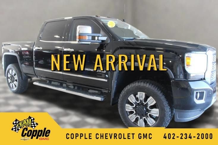 2019 GMC Sierra 4WD Crew Cab Standard Box Denali's photo