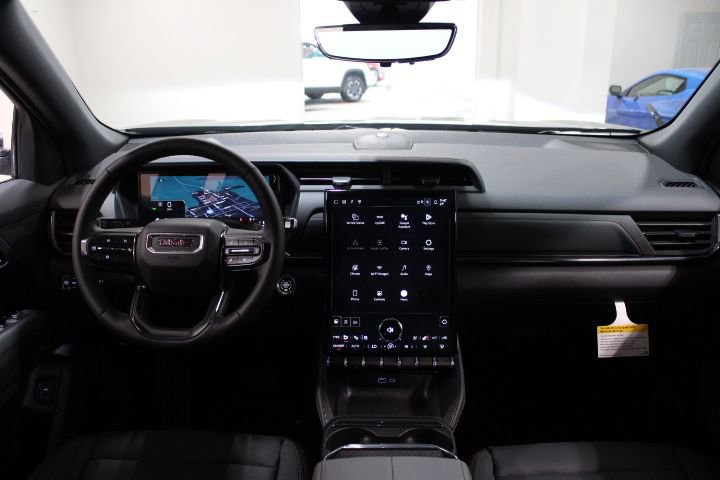 2026 GMC Terrain AT4 - Photo 3