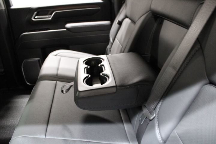 2026 GMC Sierra 2500HD Denali - Photo 25