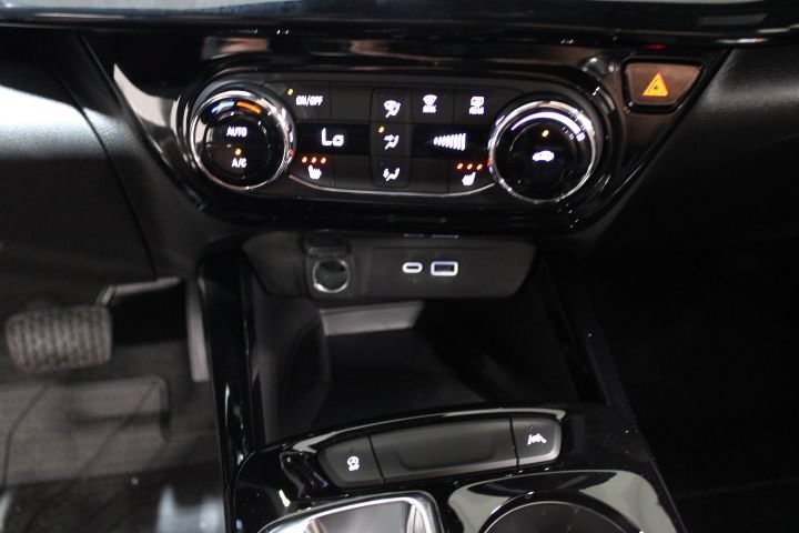 2026 Chevrolet Trax RS - Photo 32