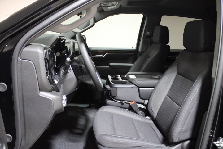 2026 GMC Sierra 1500 SLE - Photo 18