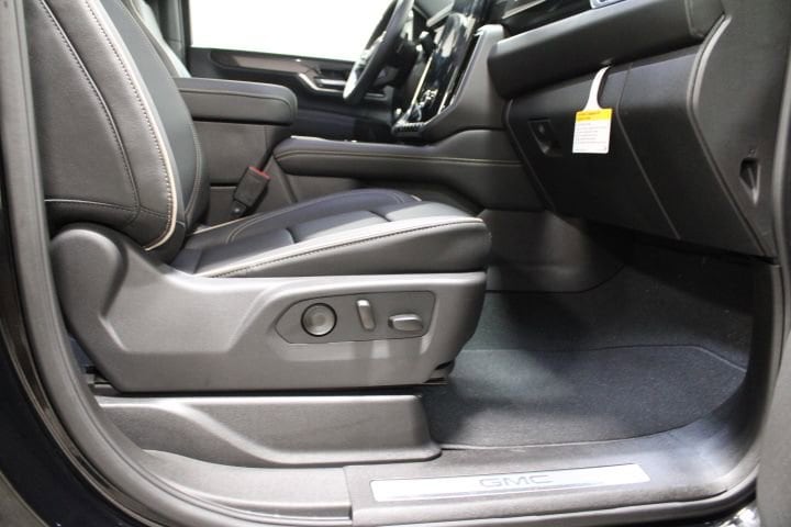 2026 GMC Yukon XL Elevation - Photo 29