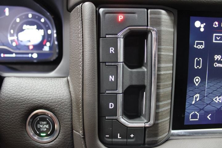 2023 GMC Yukon Denali - Photo 47