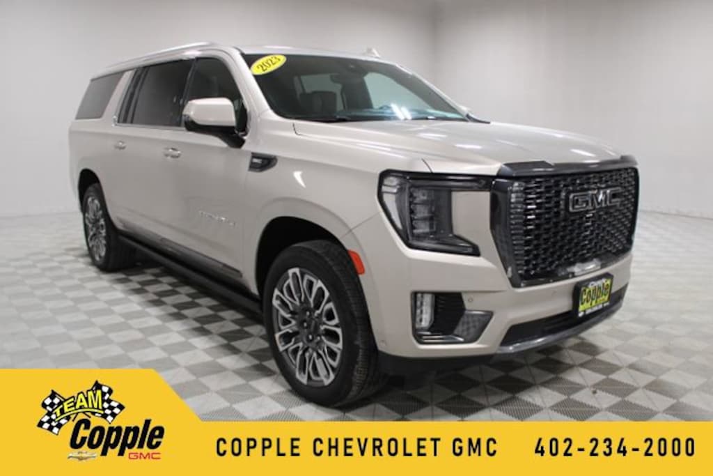Used 2023 GMC Yukon XL Denali Ultimate SUV