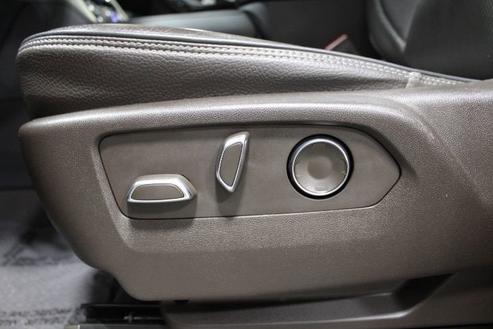 2021 GMC Yukon Denali - Photo 22
