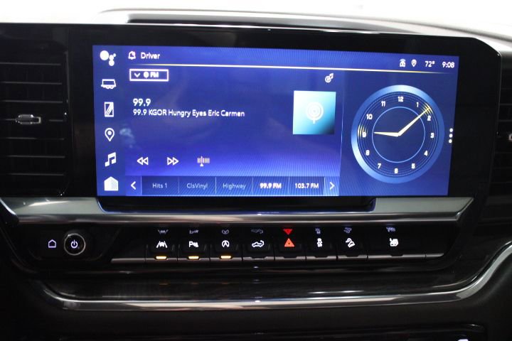 2024 Chevrolet Silverado 1500 LTZ photo 2