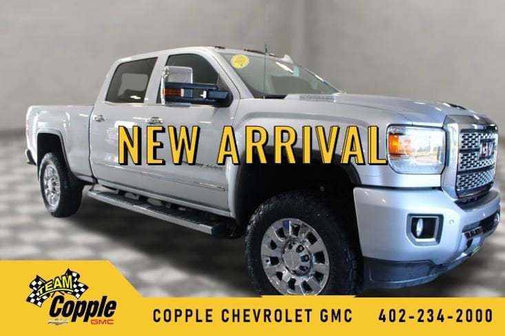 2018 GMC Sierra 4WD Crew Cab Standard Box Denali's photo
