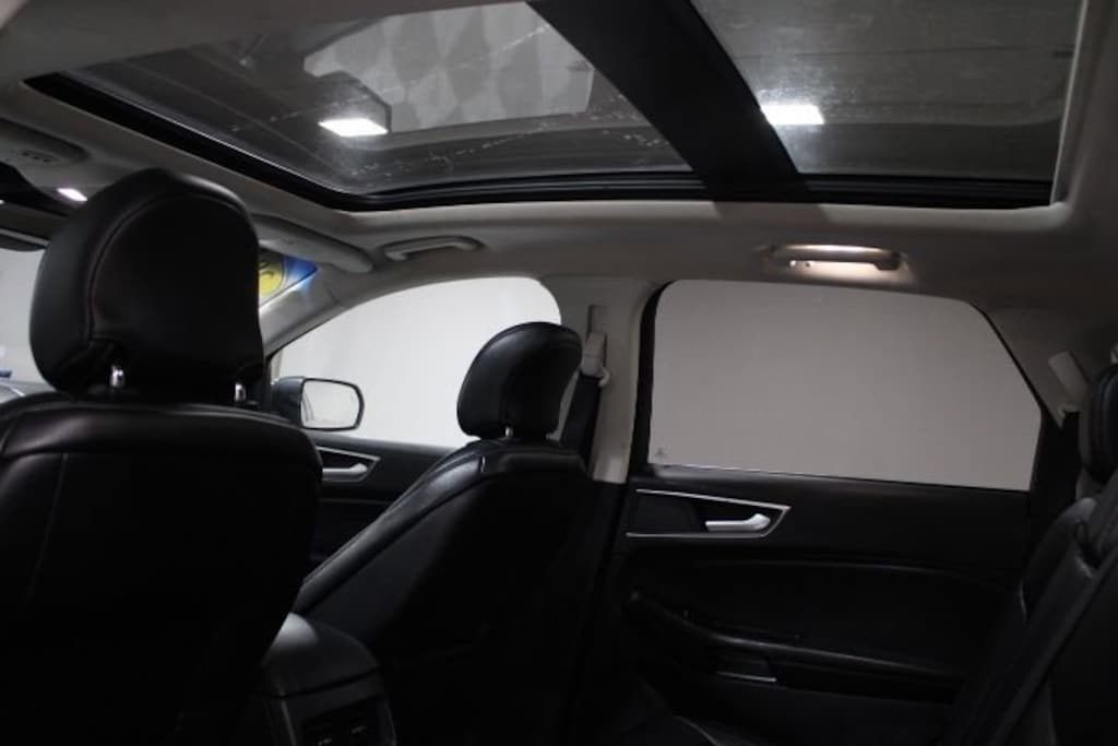 Used 2019 Ford Edge SEL