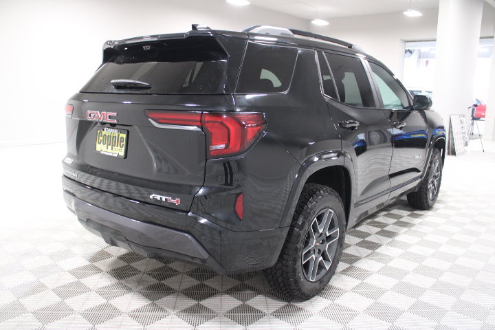 2026 GMC Terrain AT4 - Photo 10