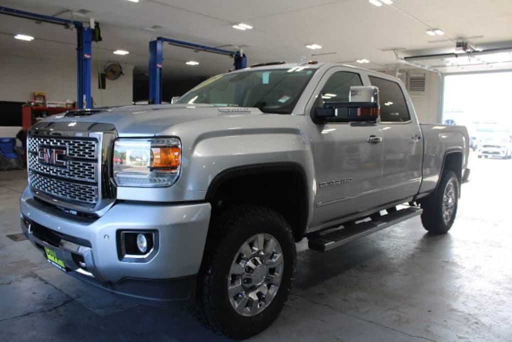 Used 2018 GMC Sierra 2500 HD Denali Truck