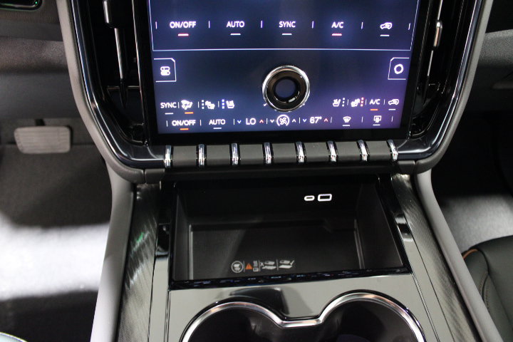 2026 GMC Yukon XL AT4 - Photo 35