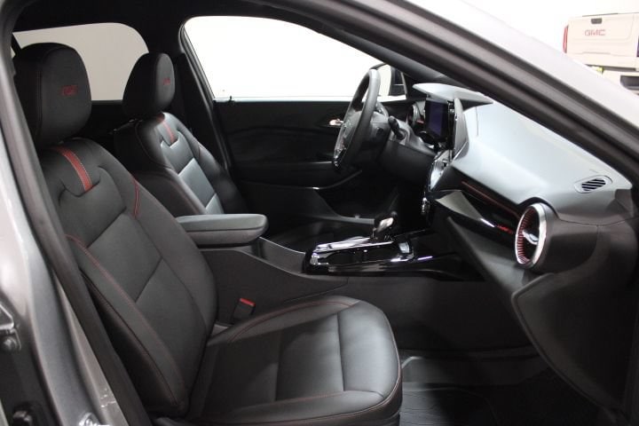 2026 Chevrolet Trax RS - Photo 24