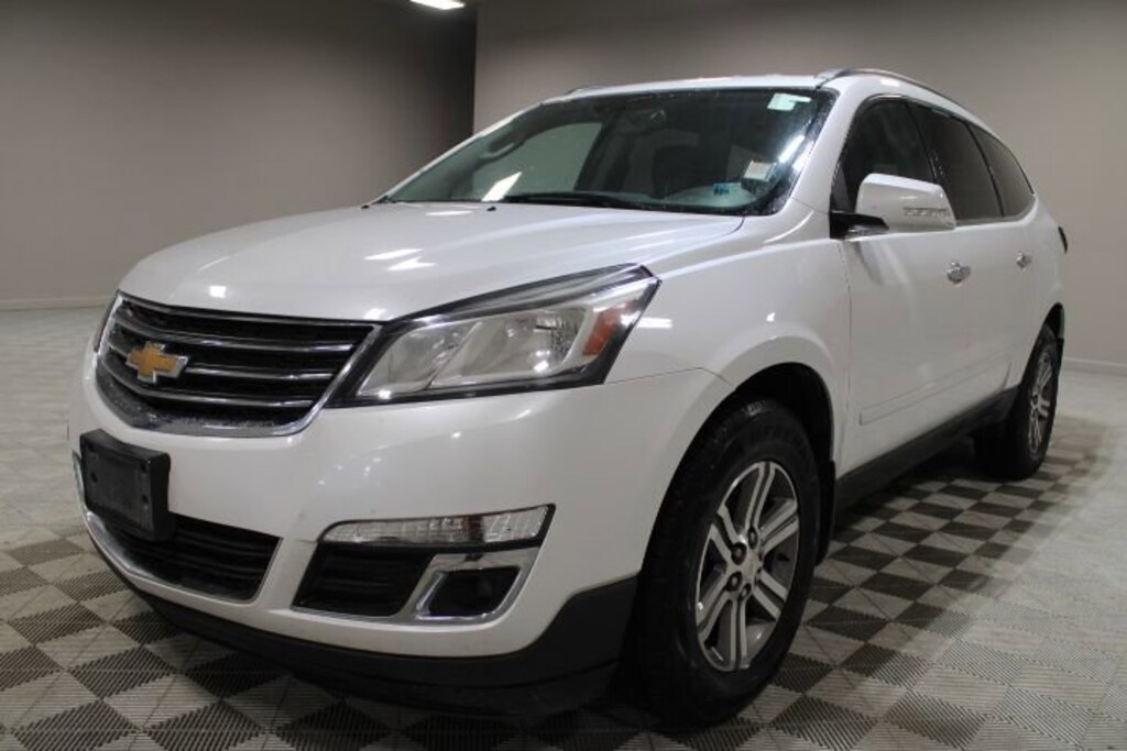 Used 2017 Chevrolet Traverse LT SUV