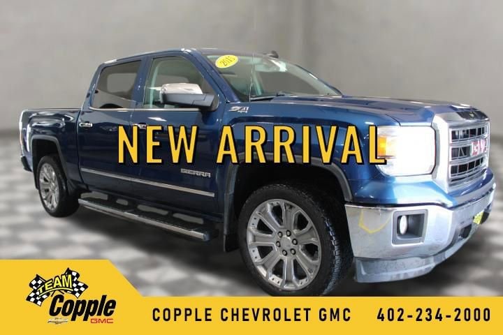 2015 GMC Sierra 4WD Crew Cab SLT SWB's photo