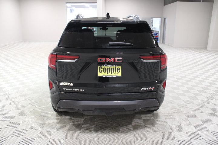 2026 GMC Terrain AT4 - Photo 9