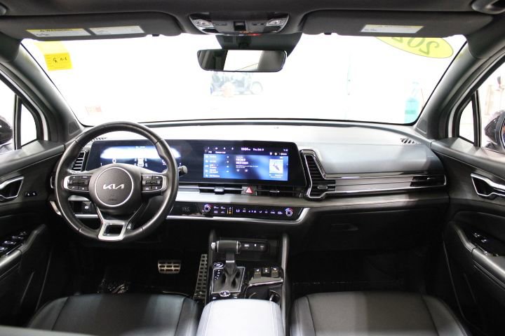 2023 Kia Sportage X-Pro photo 2