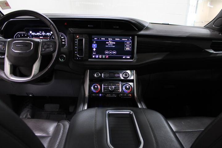 2021 GMC Yukon Denali - Photo 31