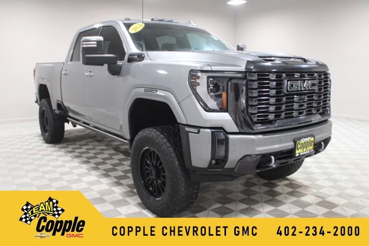 2024 GMC Sierra 4WD Crew Cab Long Box Denali Ultimate's photo