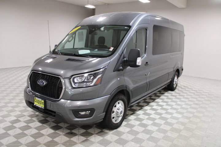 2023 Ford Transit Passenger XL photo 3