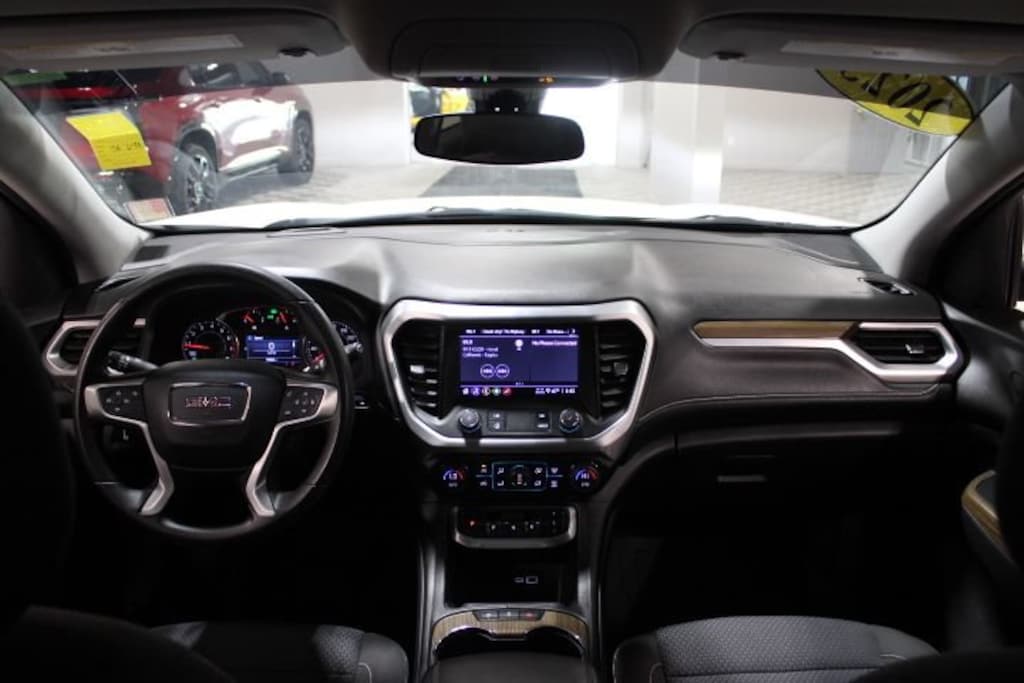 Used 2023 GMC Acadia SLE SUV