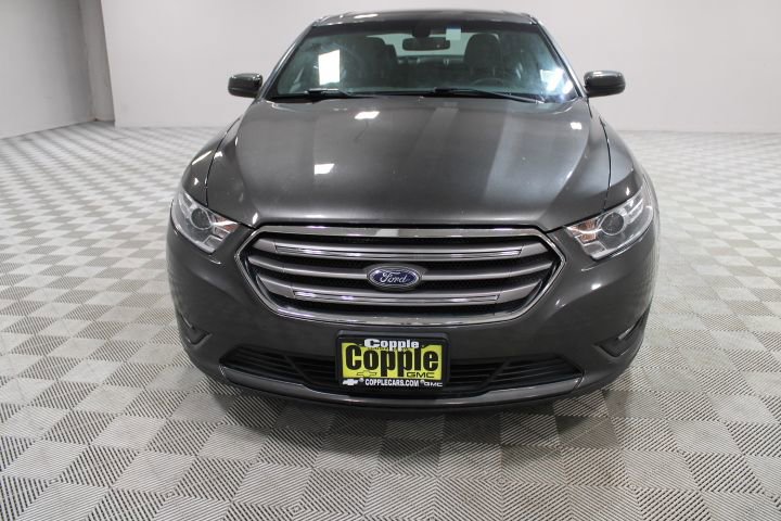 Used 2018 Ford Taurus SEL with VIN 1FAHP2E86JG127911 for sale in Louisville, NE