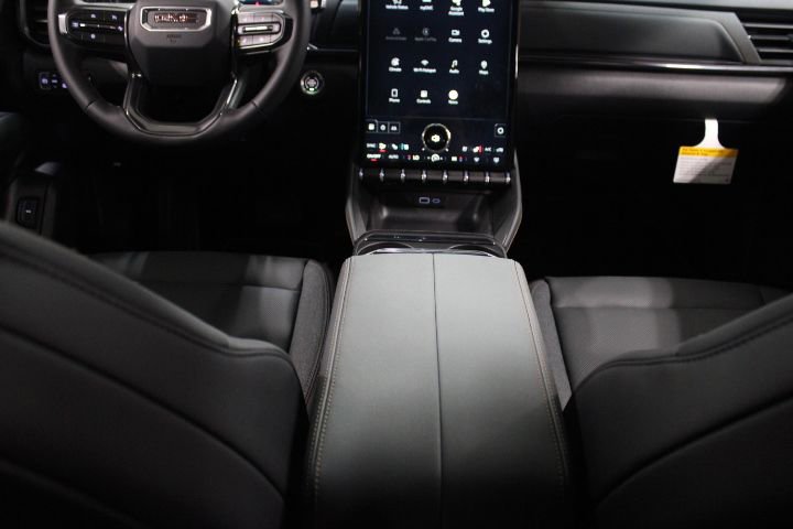 2026 GMC Terrain AT4 - Photo 29