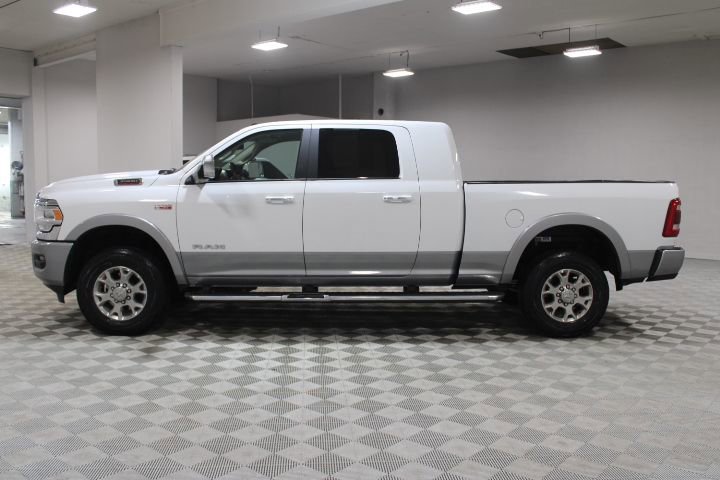 2022 Ram 3500 Laramie photo 4