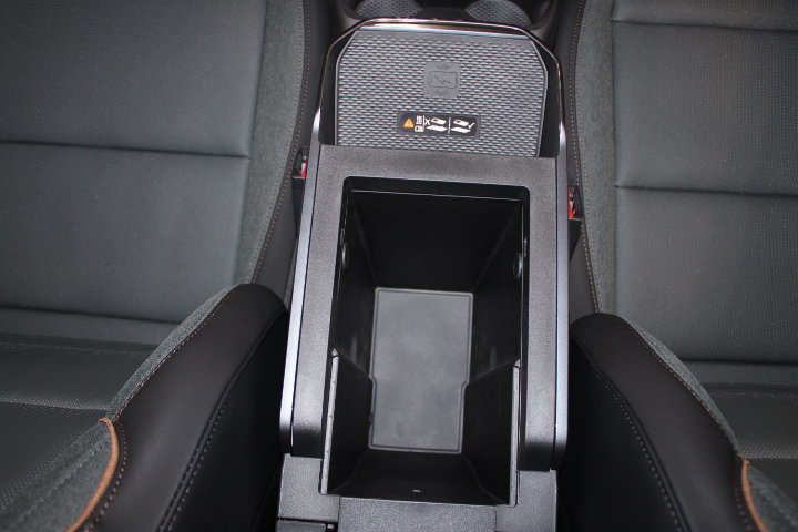 2026 GMC Terrain AT4 - Photo 30