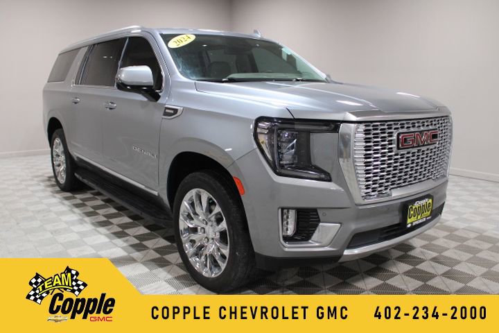 2024 GMC Yukon Denali AWD's photo
