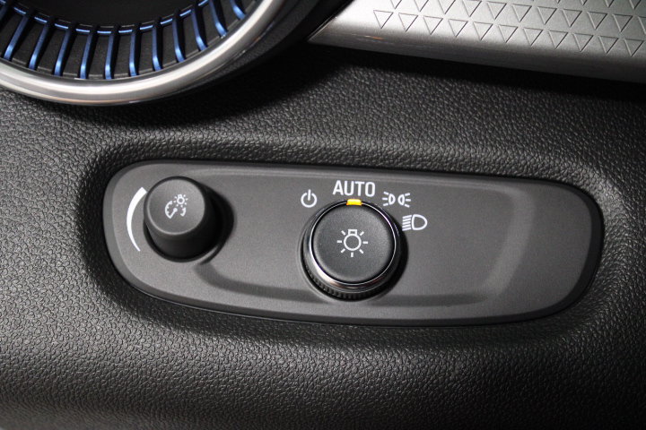 2026 Chevrolet Trax LT - Photo 38