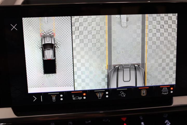 2025 GMC Sierra 2500HD SLT - Photo 37