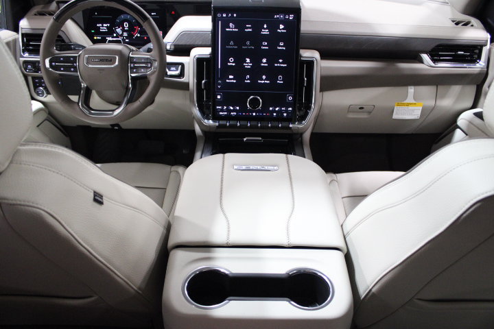 2027 GMC Yukon Denali - Photo 34