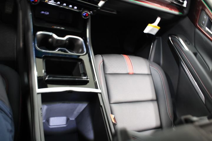 2026 Chevrolet Traverse RS - Photo 24
