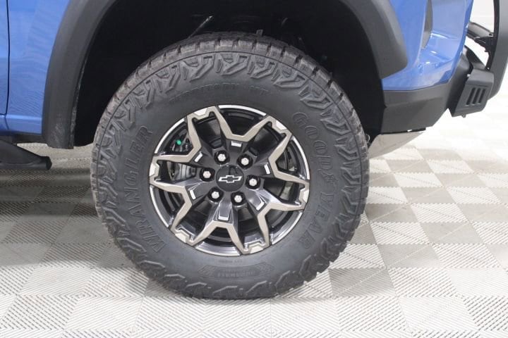 2026 Chevrolet Colorado ZR2 - Photo 44