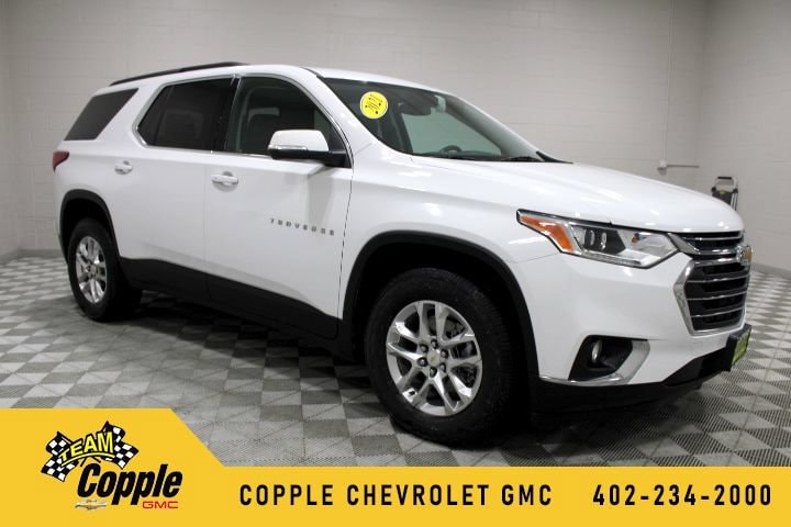Summit White 2021 Chevrolet Traverse SUV / Crossover Four-Wheel Drive Automatic