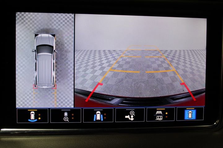 2021 Gmc Yukon Denali photo 3