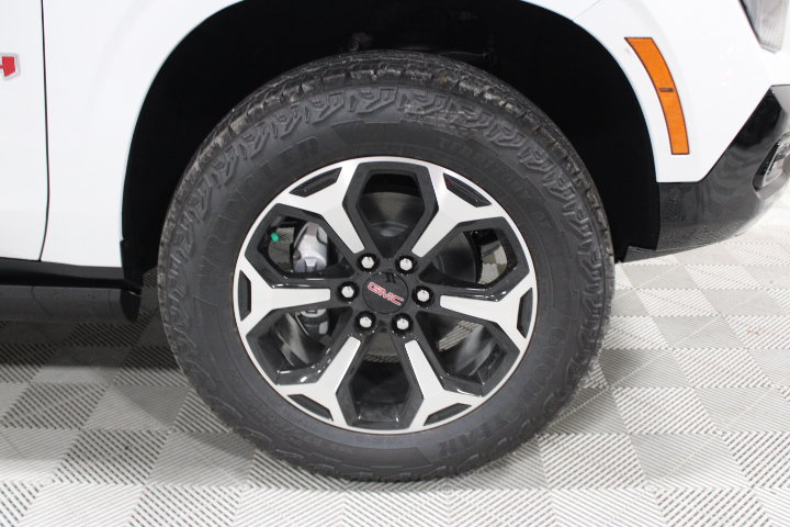 2026 GMC Yukon XL AT4 - Photo 44