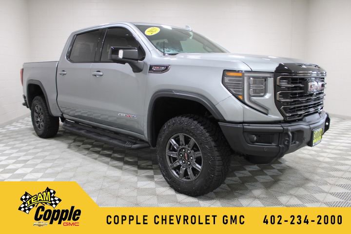 2025 GMC Sierra 4WD Crew Cab Short Box AT4X's photo