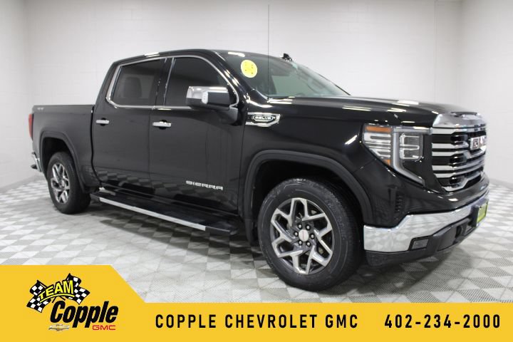 2022 GMC Sierra 1500 SLT