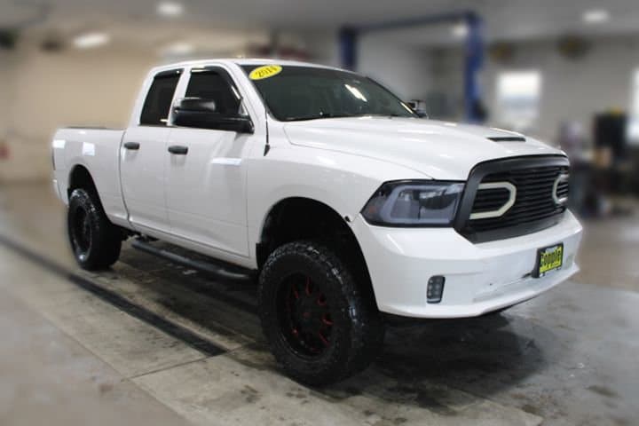 Used 2014 RAM Ram 1500 Pickup Express with VIN 1C6RR7FT5ES464914 for sale in Louisville, NE