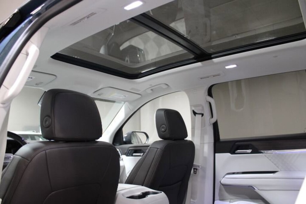 New 2026 GMC Acadia Denali SUV