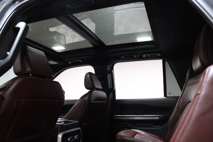 2022 Ford Expedition MAX Limited photo 3