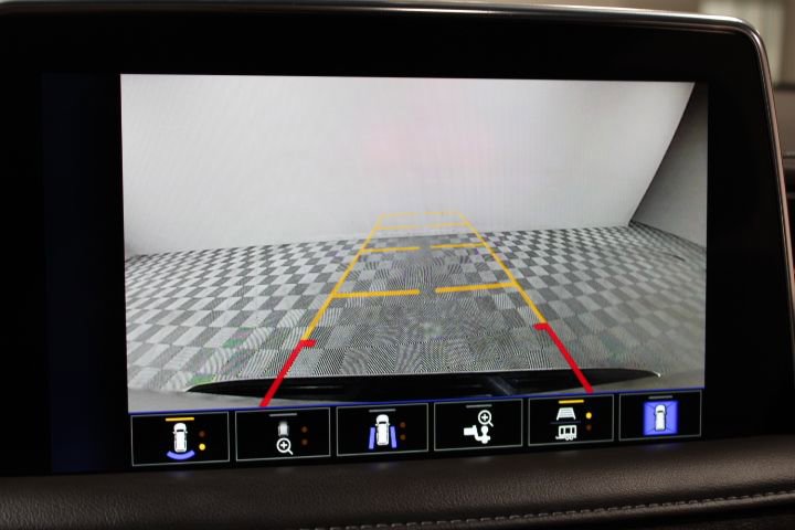 2022 Chevrolet Tahoe LT photo 4
