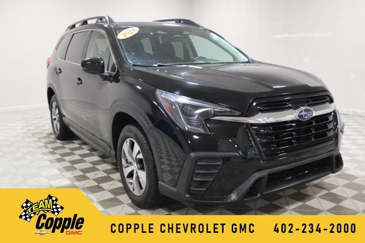 2024 Subaru Ascent Premium's photo